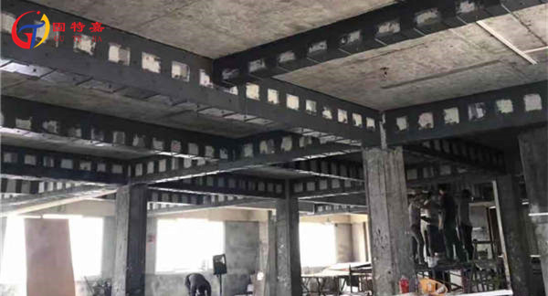 樓層加固 樓層加固