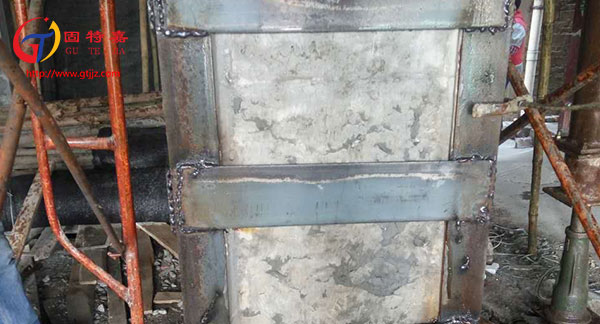 專業(yè)加固公司柱子粘鋼加固 (2)