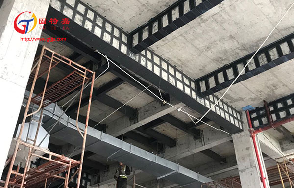 建筑加固很多選擇碳纖維材料原因是什么?